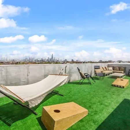 4-Bedroom Luxury Home With Rooftop & Skyline Views Chicago Exterior photo
