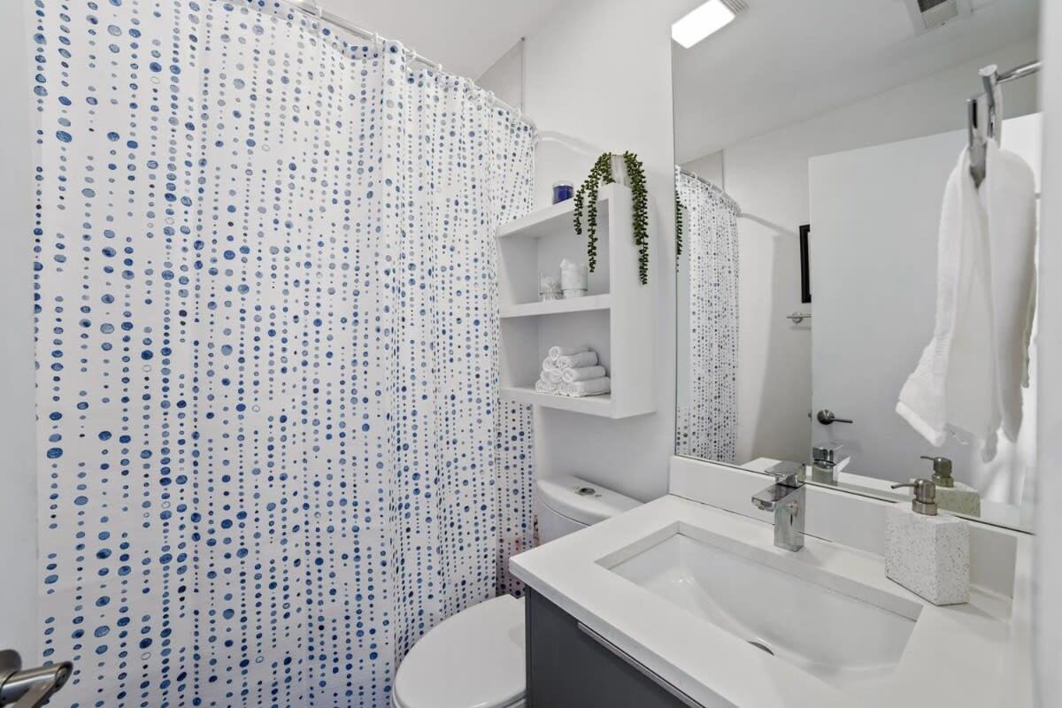 4-bedroom Luxury With Rooftop & Skyline Views Appartement