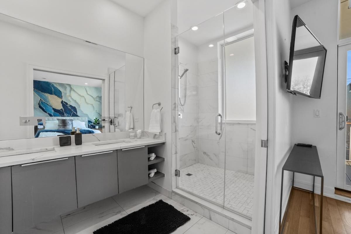 Appartement 4-bedroom Luxury With Rooftop & Skyline Views